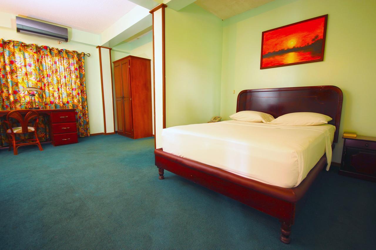 Brandsville Hotel จอร์จทาวน์ ภายนอก รูปภาพ