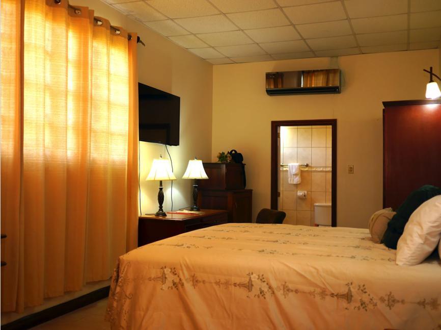 Brandsville Hotel จอร์จทาวน์ ภายนอก รูปภาพ